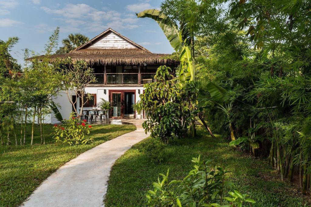 Sampeah Retreat Villa เสียมราฐ ภายนอก รูปภาพ