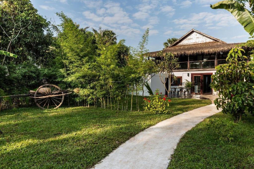 Sampeah Retreat Villa เสียมราฐ ภายนอก รูปภาพ